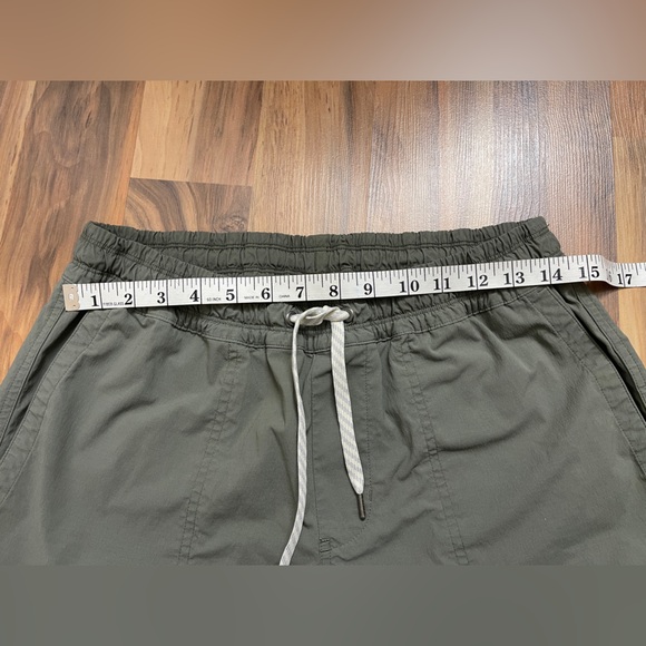 Vuori Birch Joggers - Picture 9 of 14